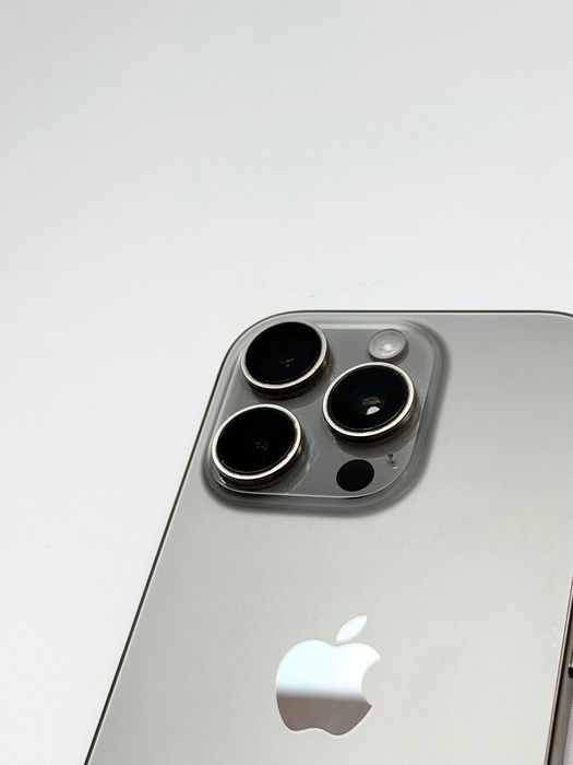 КАТО НОВ! Apple iPhone 16 Pro 128GB Natural Titanium