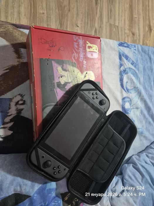 Продавам Nintendo Switch