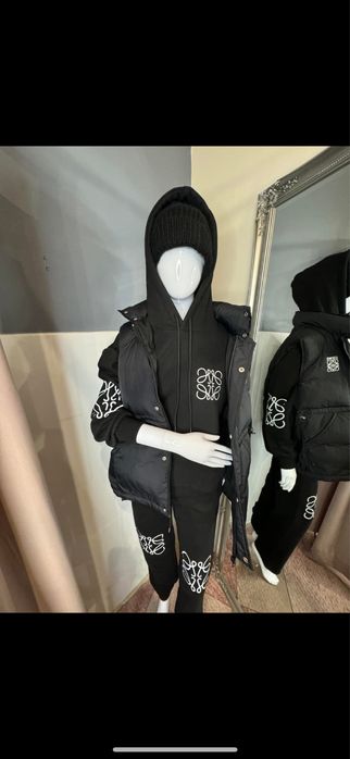 Наличен Дамски екип