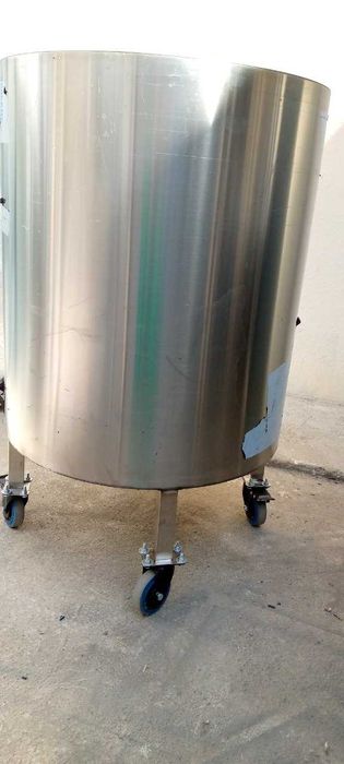 Ёмкость для воды промышленная нержавейка nerjaveyka