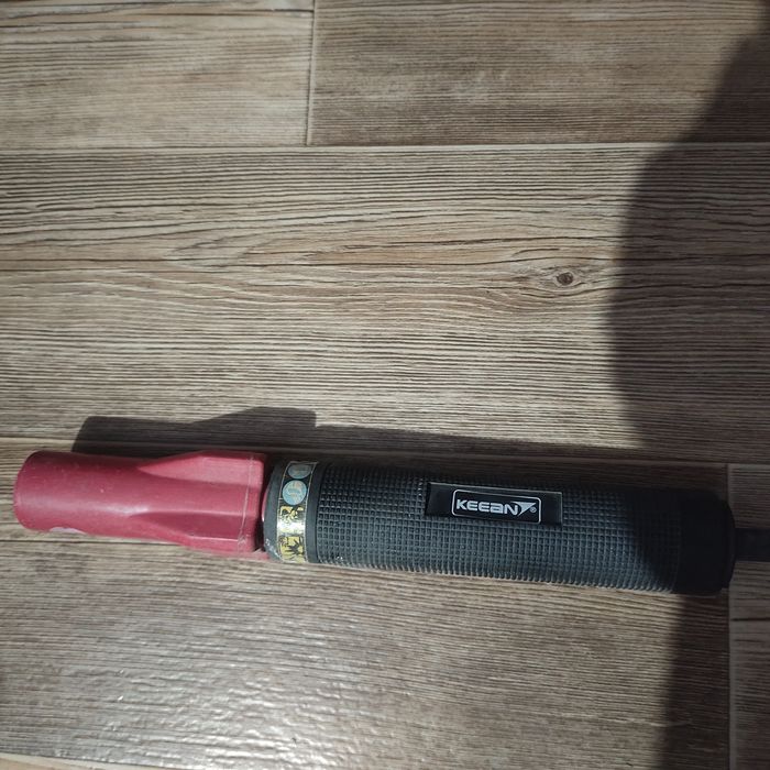 Электрододержатель