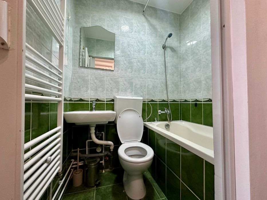 Proprietar inchiriez garsoniera in Soarelui cu centrala proprie pe gaz