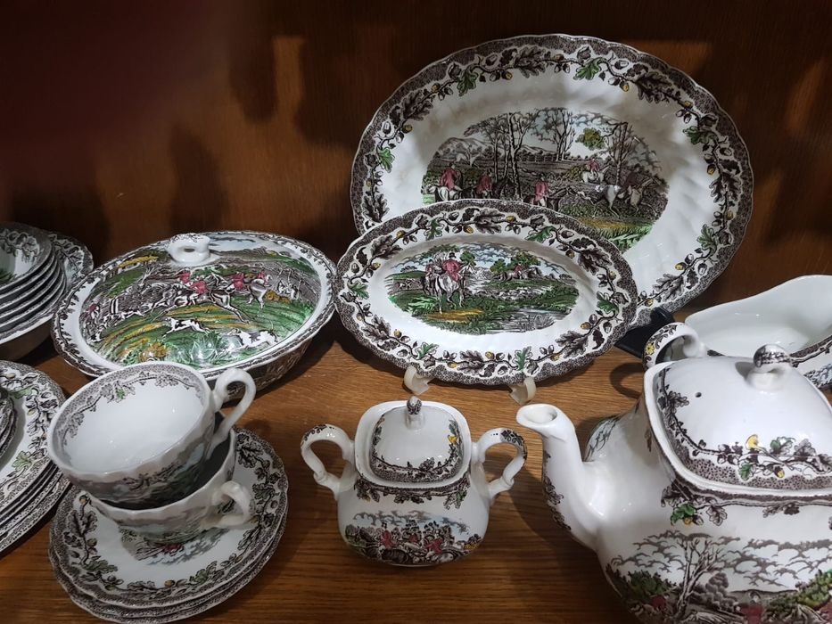 Serviciu de masă porțelan englezesc Stafford Shire