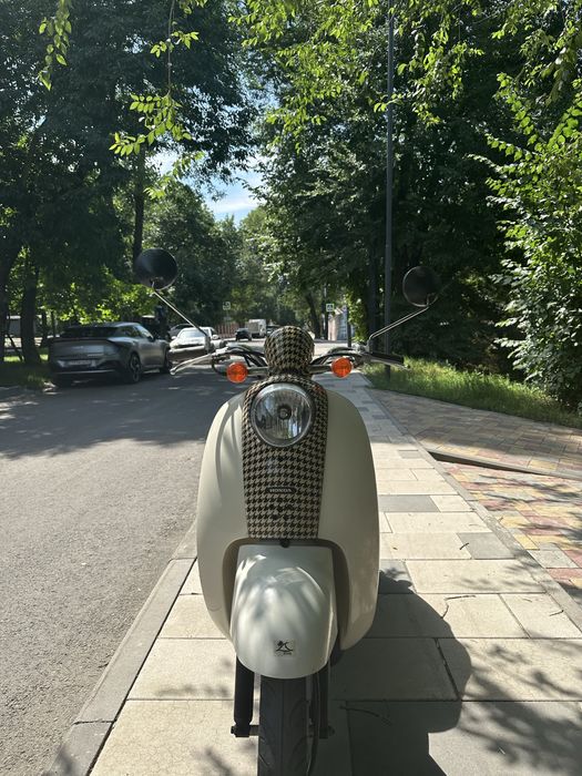 Продам Honda Crea Scoopy