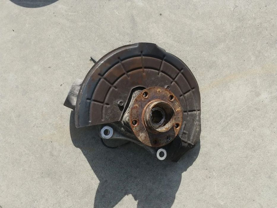 fuzeta stanga  fata 1.4 tb alfa romeo giulietta 940 2013 50514553