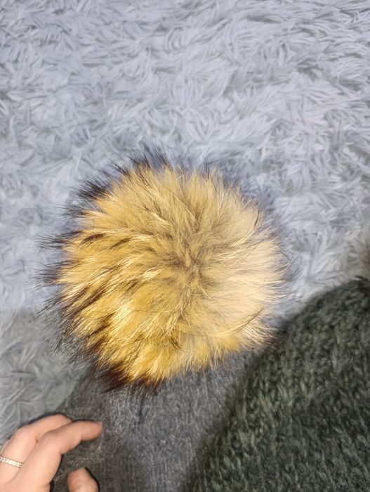 Зимни шапки с естествен заешки пух