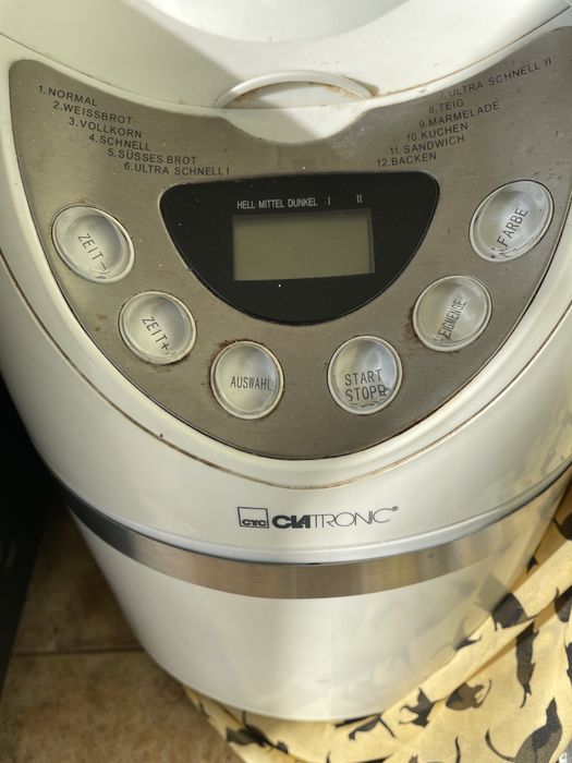 Пекарна Clatronic BBA2864