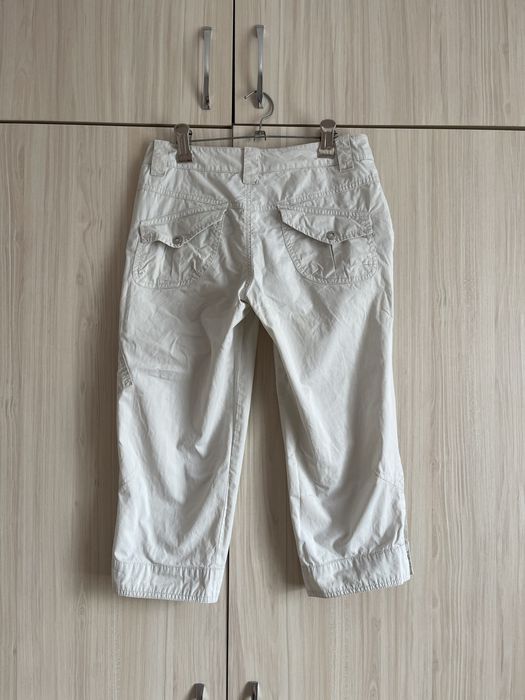 Женская одежда.