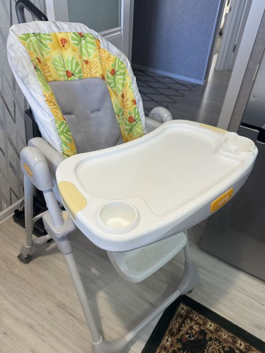 Продам стульчик для кормления