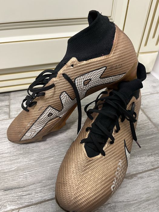 Бутсы Air zoom.