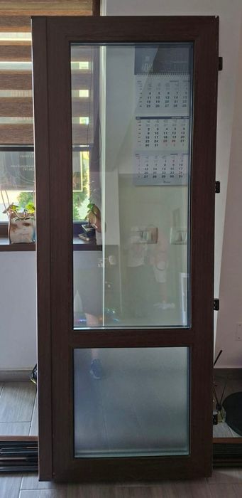 Vând termopane maro