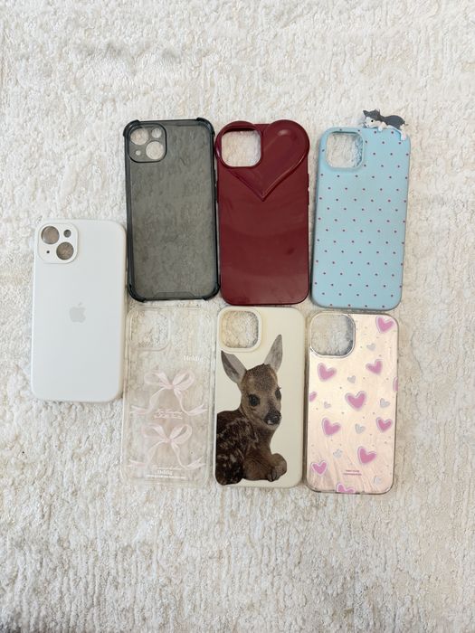 Чехлы для iPhone 13.