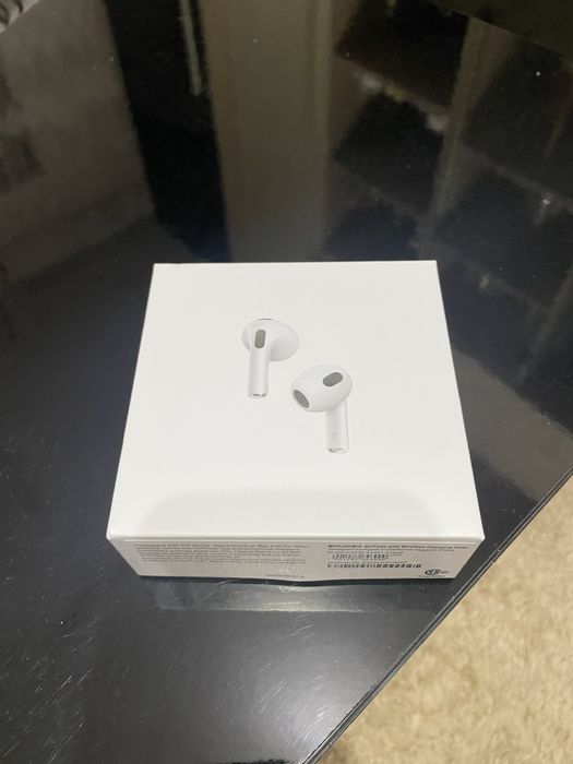 Air pods 3gn folosite o data