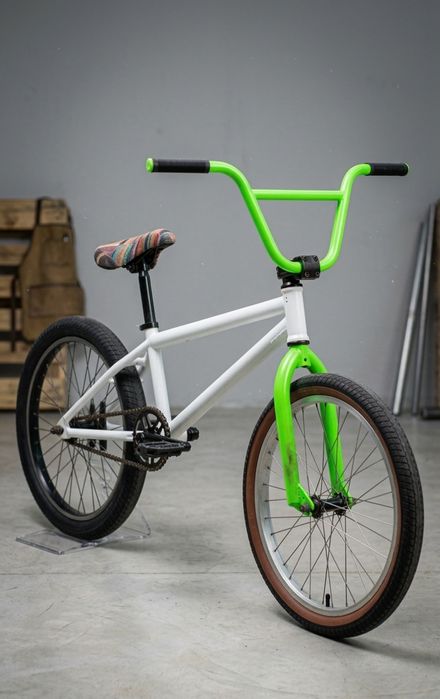 BMX велосипед сатылады