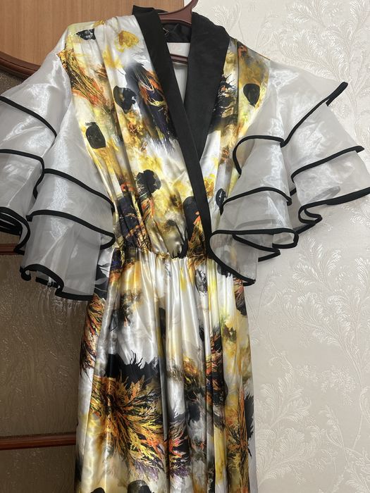 Продам платья из Турции новый