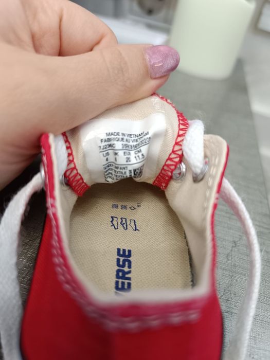 Converse mărimea 20