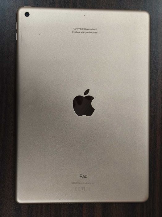Apple iPad 8 32GB Wi-Fi Rose Gold, 10.2 inch, funcțional