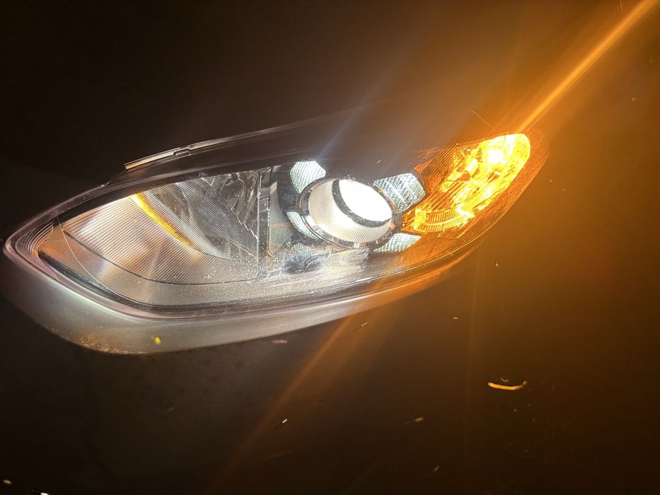 Фара Kia ceed 2023 года