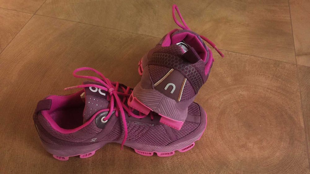 ON CLOUD Womens Running Shoes Размер EUR 37,5 / UK4,5 дамски маратонки 305-14-S