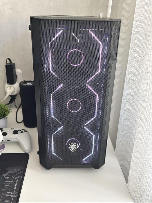 Продам игровой ПК новый(два месяца)