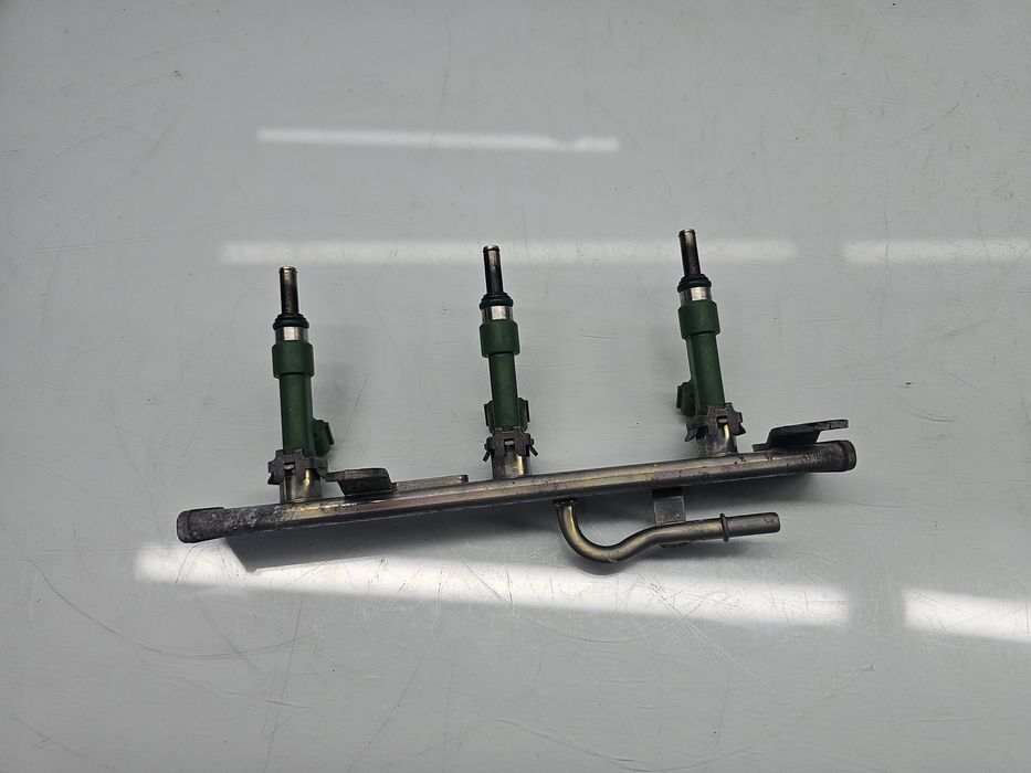 Rampa injectoare Dacia Logan 3 [Fabr 2021-2024] 175204021R 1.0 TCe H4D