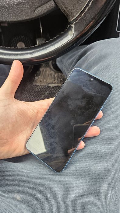 Продам срочно redmi not 12