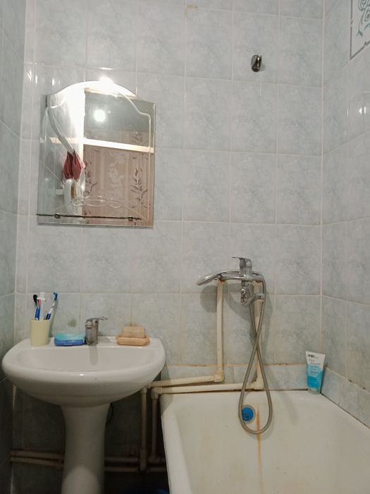 Продам 3-комнатную квартиру