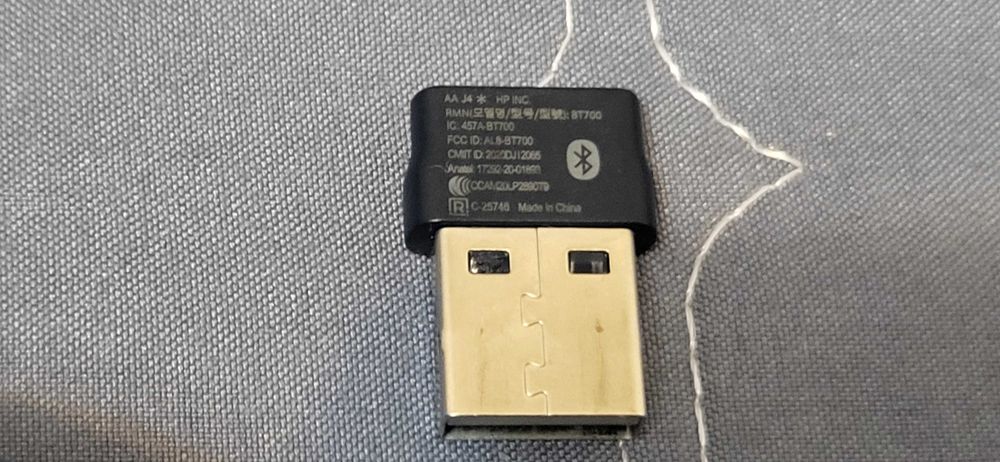 Casca Bluetooth Plantronics VOYAGER 4320+adaptor PC ca NOI