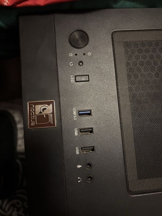 PC Gaming i5-13400f 3060ti 350-400+ fps