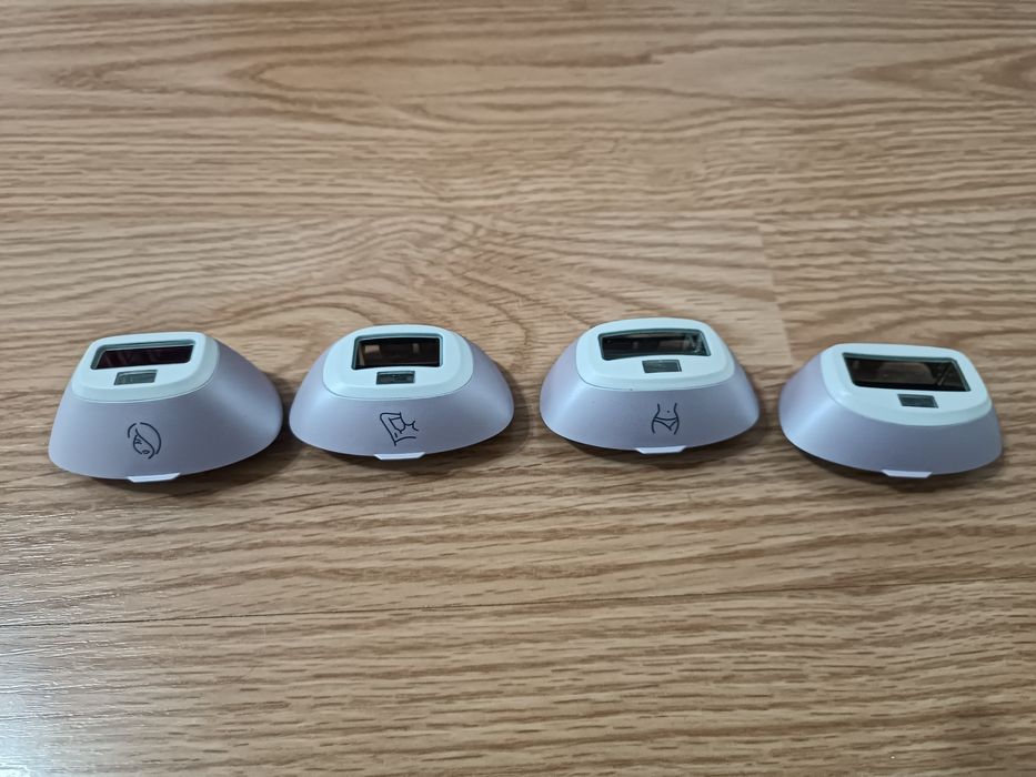 Фотоепилатор IPL Philips Lumea Seria 8000