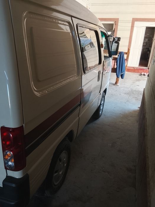 Дамас 2007 года выпуска, цвет белый, в хорошем состоянии,  пробег 430