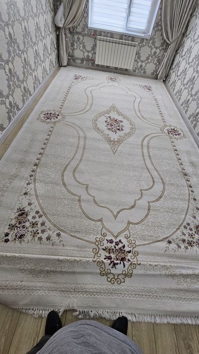 Кілем сатылады.Таза.