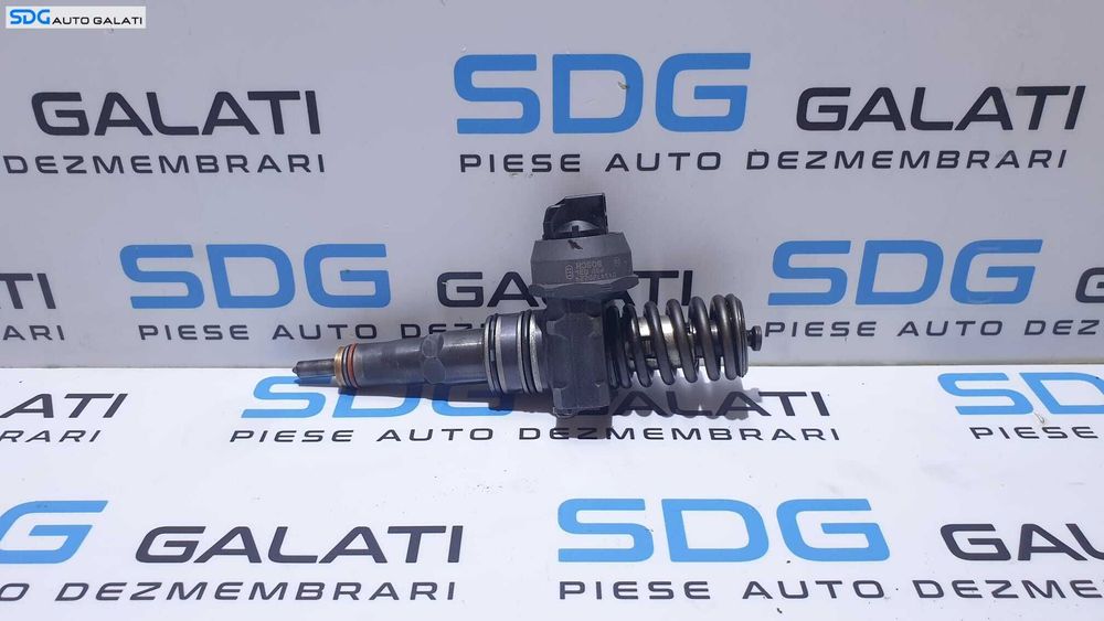 Injector Injectoare Pompa Pompe Duza Volkswagen Caddy 2.0 SDI 2004 - 2011 Cod 038130073AS