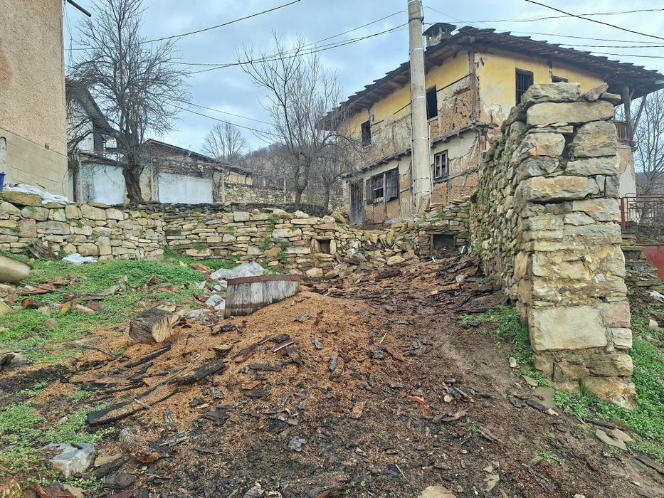 Дялан ломен камък продажба наведнъж 20-25 тона