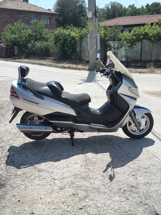 Сузуки Бъргман 250