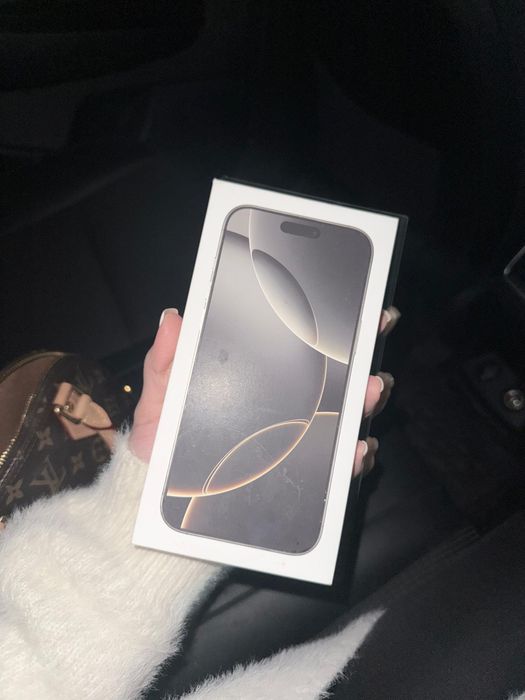 Айфон 16 Pro Max 1 Tb Б/У в отличном состоянии