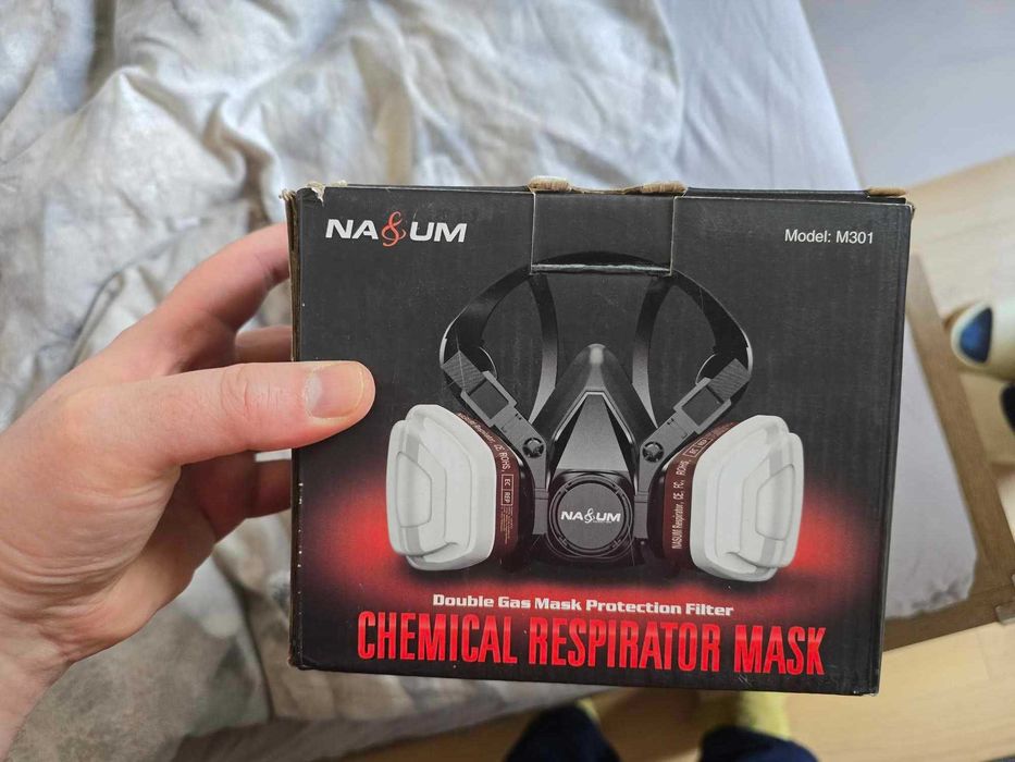 Set aerograf + masca bonus