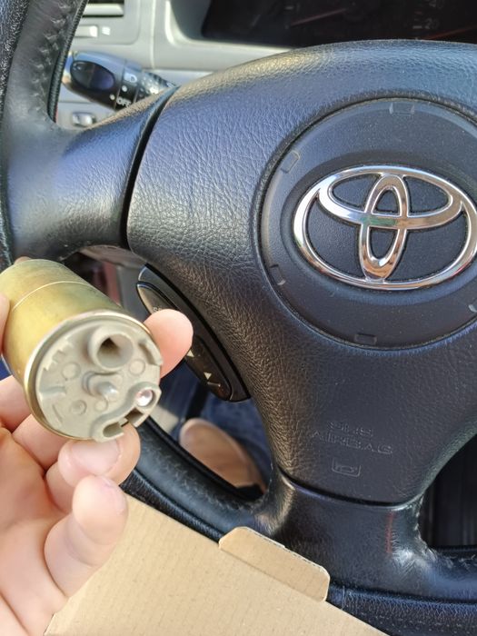 Продам топливный насос рабочий