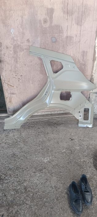 Продаю заднее крыло