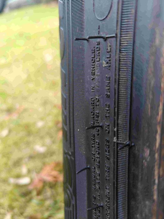 продавам 4бр.гуми mishelin crossclimate2 195/65/15 всесезони карани4м.