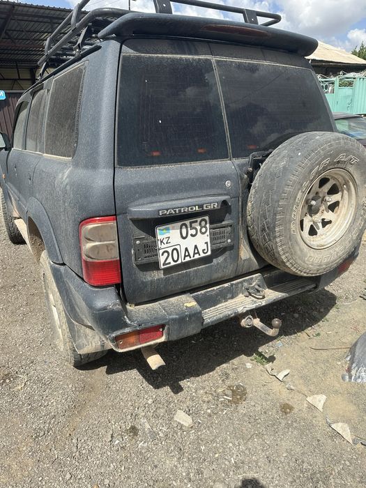 Продам машину срочно