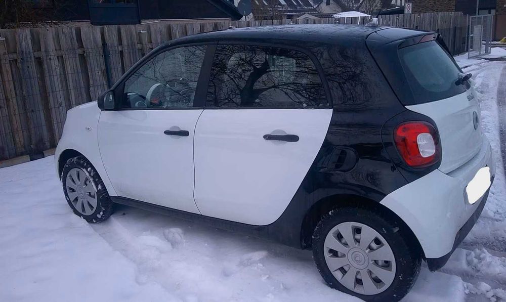 Smart forfour automat benzina nu electric