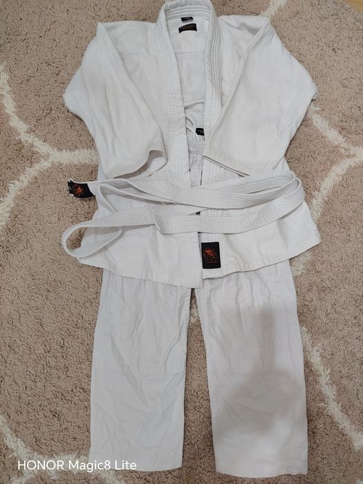 Costum judo măsură 8 ani