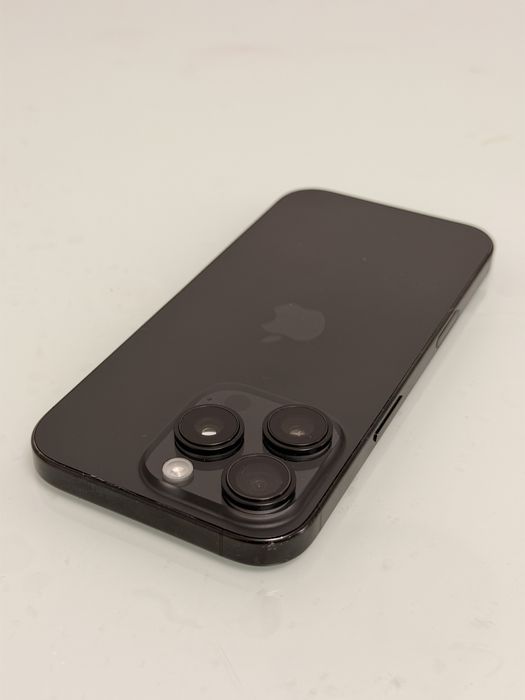 Iphone / 16 Pro / 255 GB /  Liber de retea