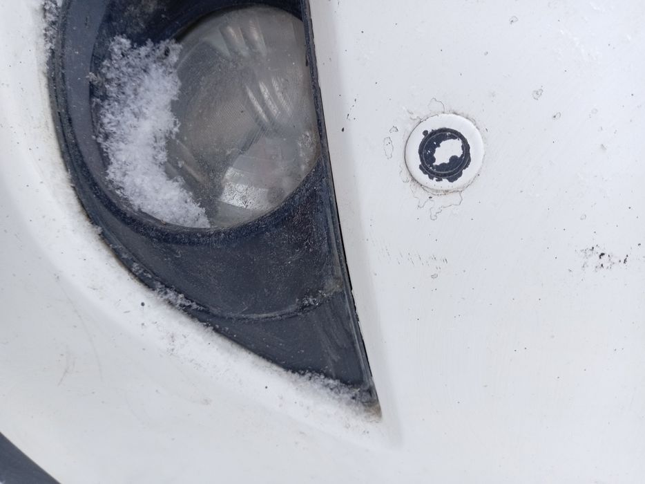 Передний бампер на Toyota Ipsum 25s