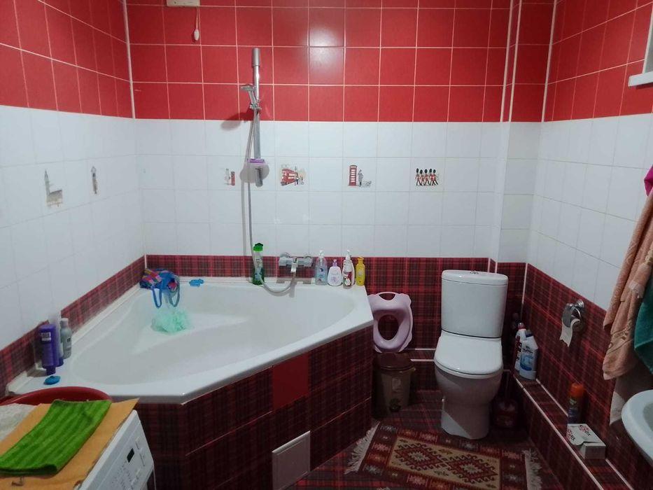 Продам 3-х комнатную квартиру