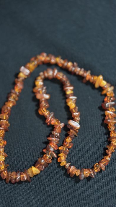Продаются янтарные бусы времен СССР