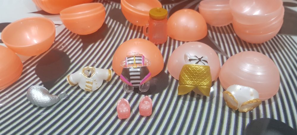 Set LOL original stare ca nouuu 70lei transport gratuit !