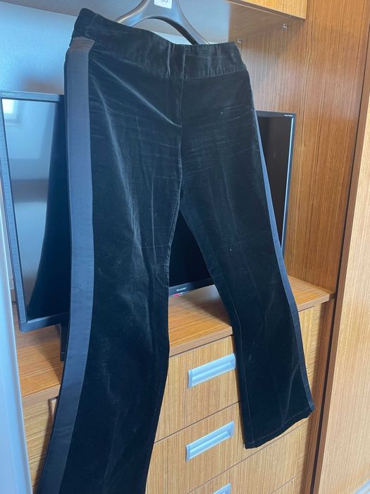 Pantaloni dama de catifea