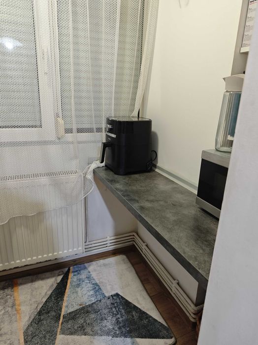 Apartament decomandat 3 camere